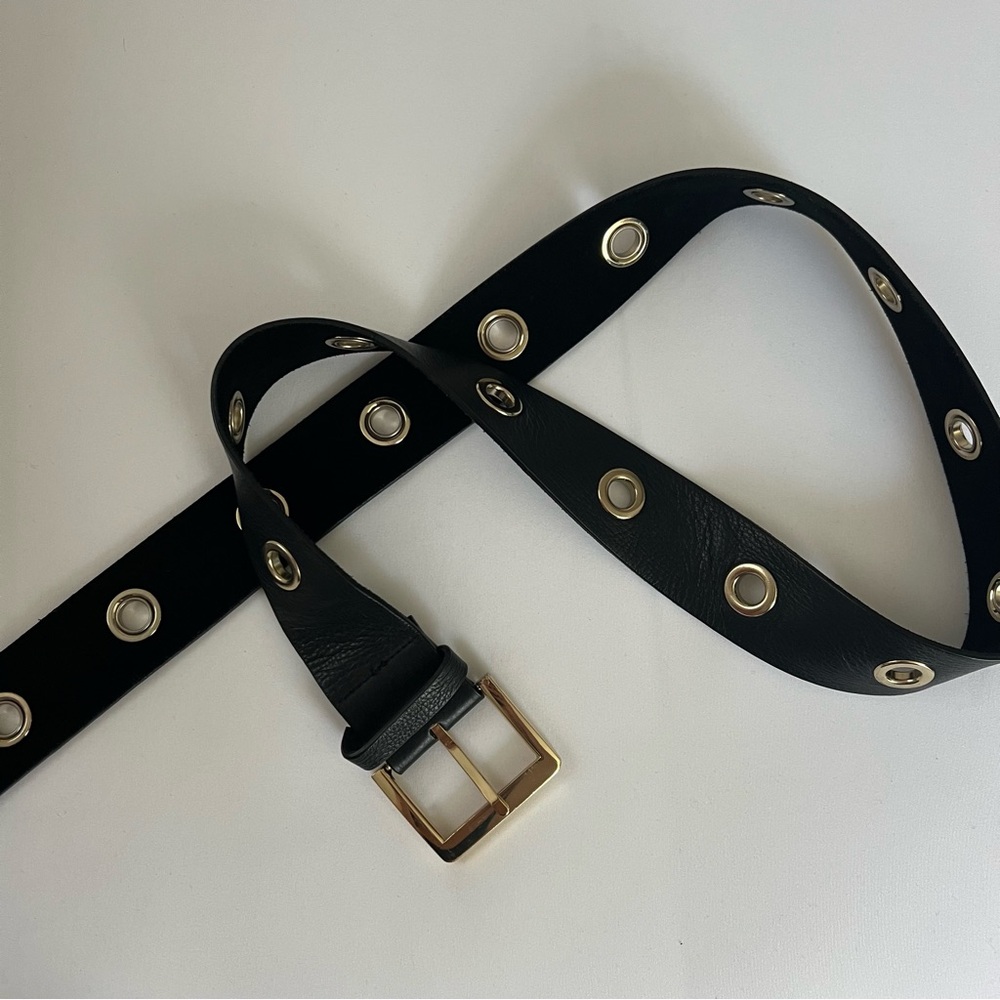 B-Low the Belt Black Grommet Belt